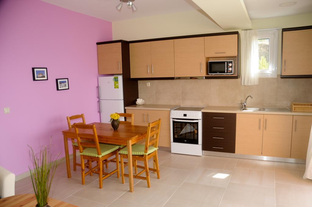 Aegean View Villa Лутраки Екстериор снимка