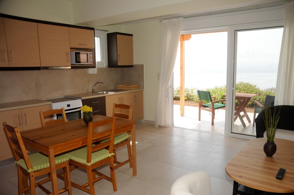 Aegean View Villa Лутраки Екстериор снимка