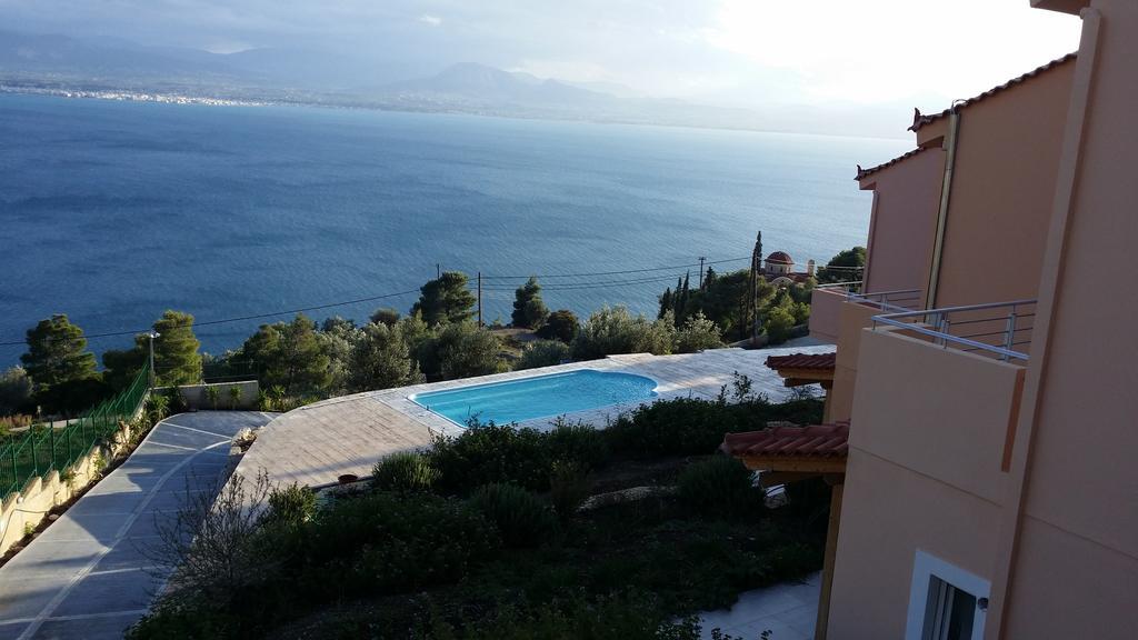 Aegean View Villa Лутраки Екстериор снимка