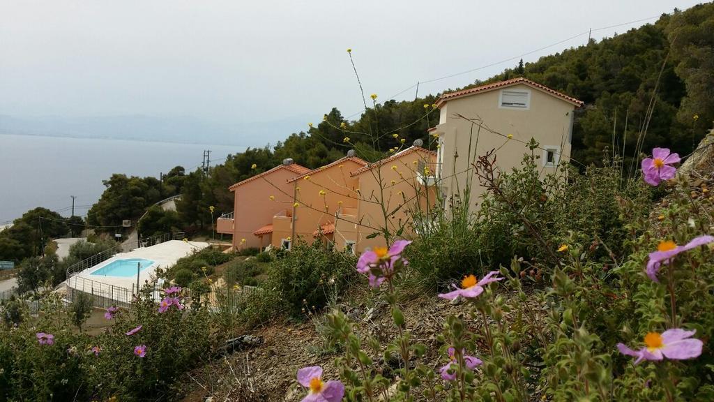 Aegean View Villa Лутраки Екстериор снимка